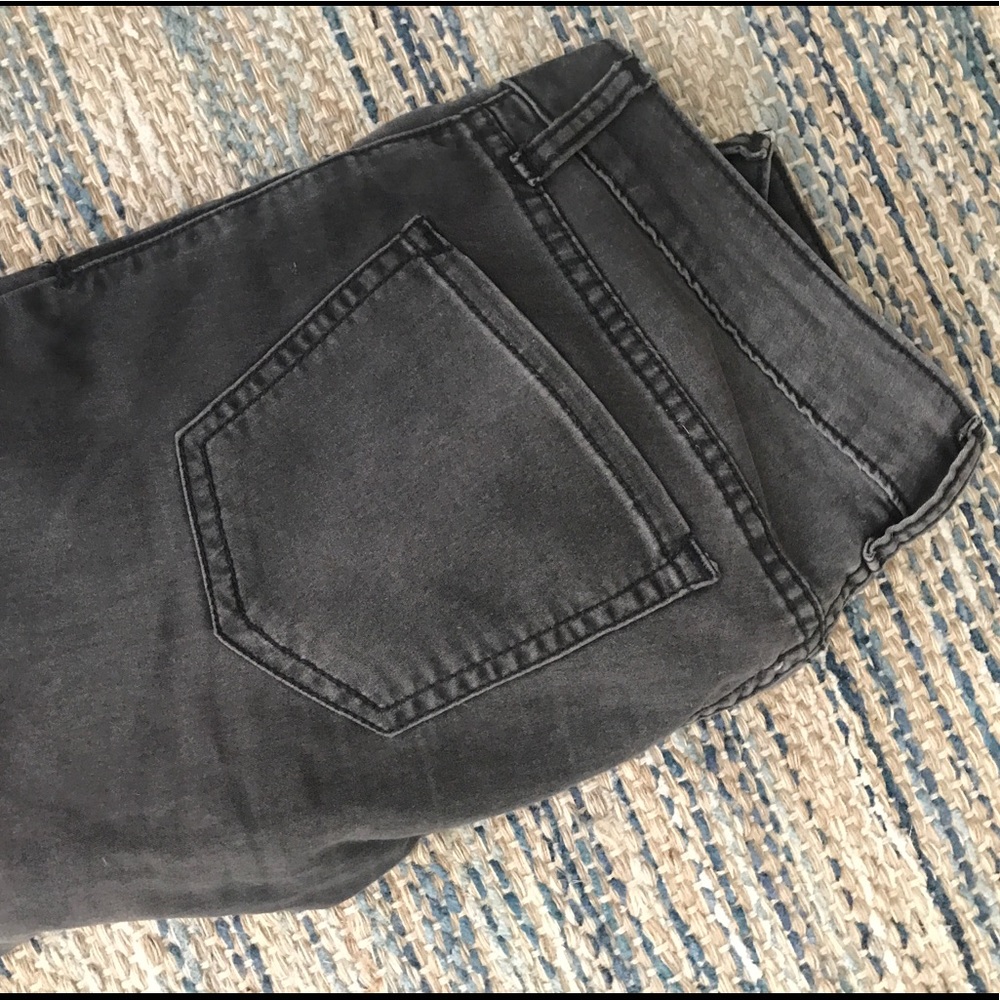 Gray Old Navy Rockstar Jeans